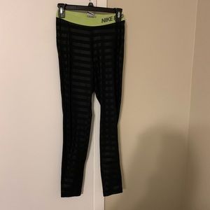 Nike Pro leggings